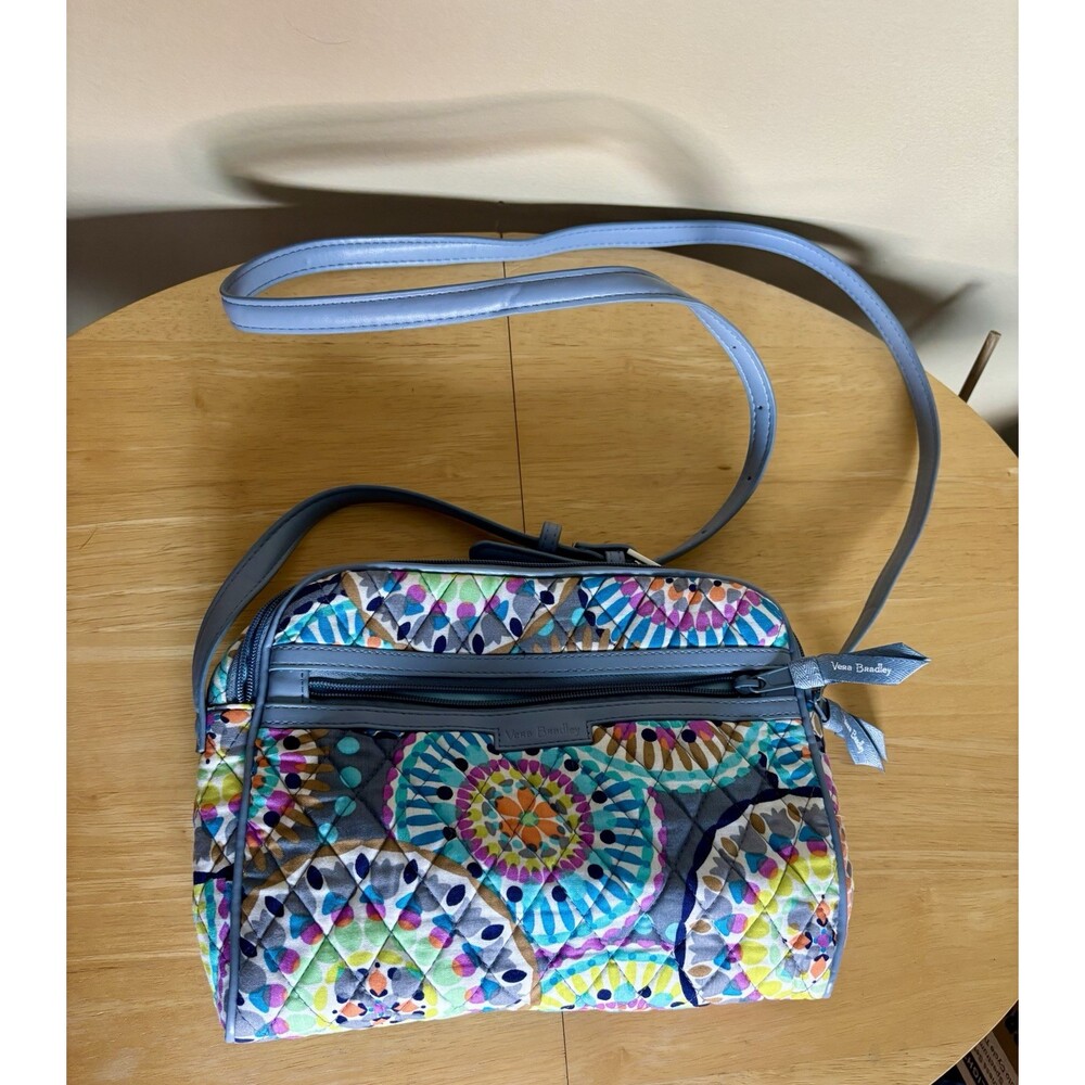 Vera Bradley Blue Trimmed  Crossbody Purse Sunny Medallion